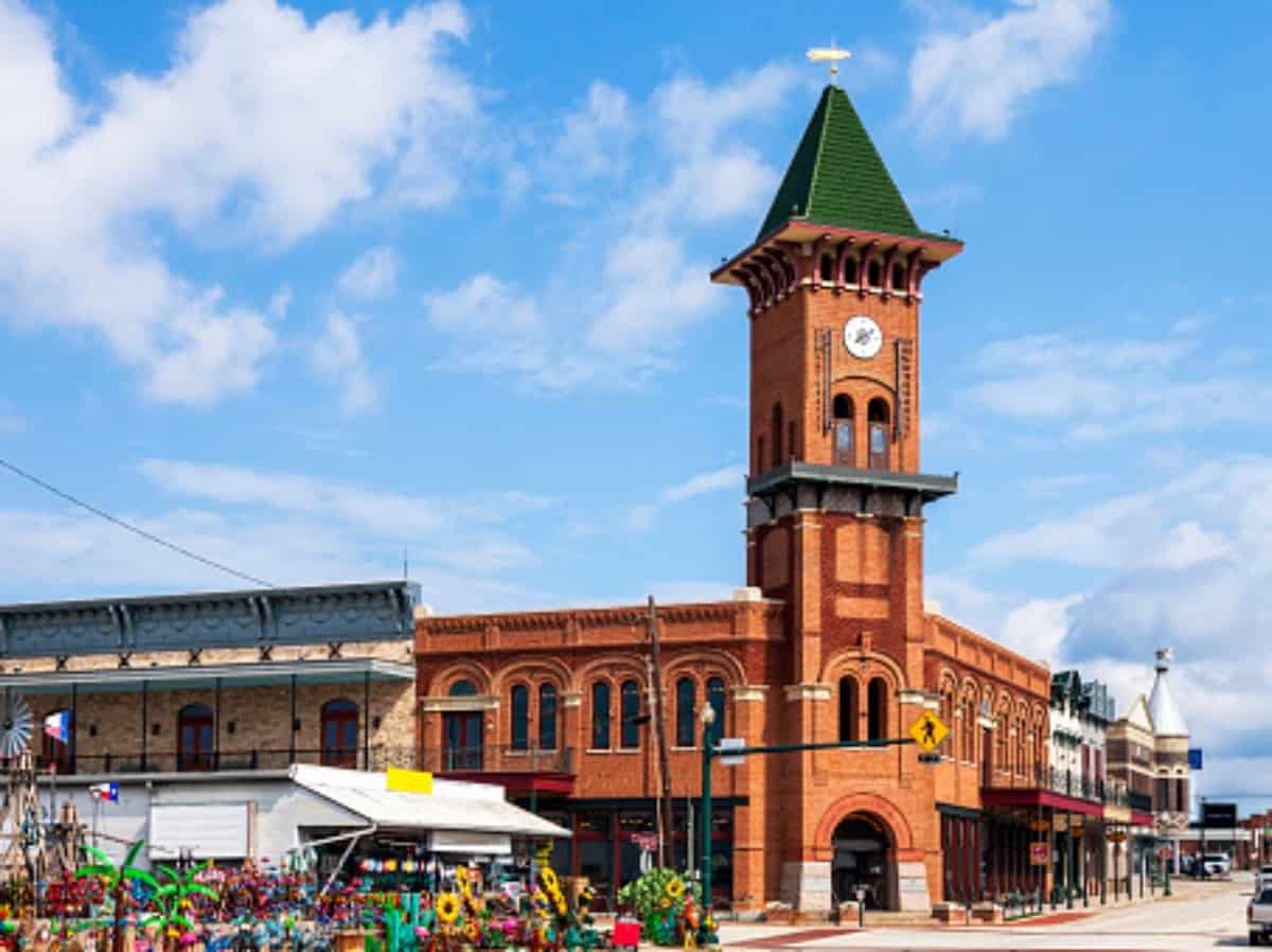 downtown grapevine texas building