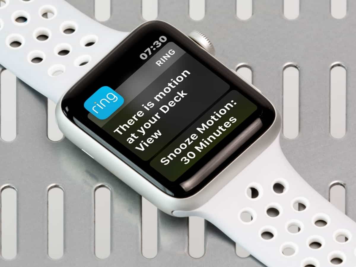 ring home security notification displayed on apple watch