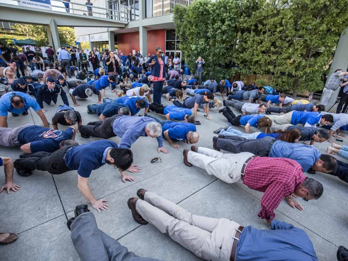 push up challenge for 22 kill, a dallas small business focused on saving veterans from suicide