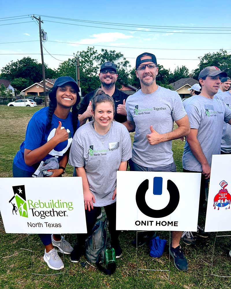 ONIT employees at Rebuilding North TX